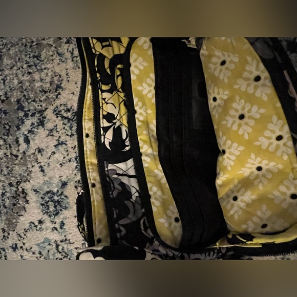 Vera Bradley Purse - Picture 2 of 4